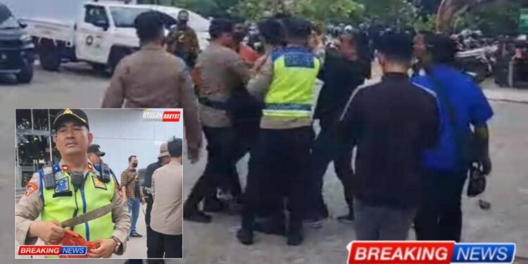 Aparat gabungan Polda Sumsel dan Polrestabes Palembang mengamankan empat penyusup dalam aksi unjuk rasa di depan Kantor DPRD Sumsel yang kedapatan membawa senjata tajam dan bom molotov Senin 192025