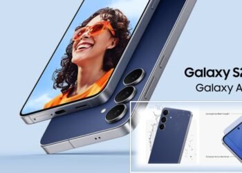 Unit Samsung Galaxy S25 FE berwarna Navy dalam sudut tampak depan dan belakang Pada tampak depan terlihat layar Dynamic AMOLED 2X dengan bezel tipis sementara tampak belakang menonjolkan tiga kamera 50 MP utama 12 MP ultrawide 8 MP telefoto yang disusun vertikal dengan modul cincin logam dilengkapi rangka aluminum yang kokoh serta lapisan Gorilla Glass Victus+ untuk ketahanan optimal