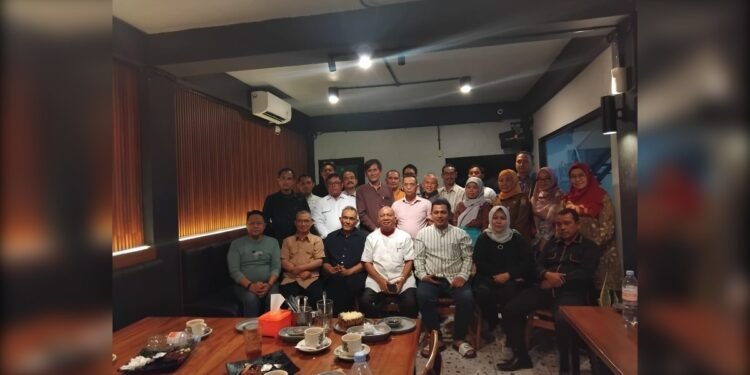 1000070665_UtusanRakyatjpeg - Utusan Rakyat