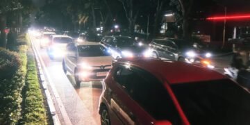 Arus Balik di Pekanbaru Memuncak, Jalan Sudirman Dipadati Pemudik Roda Dua dan Roda Empat