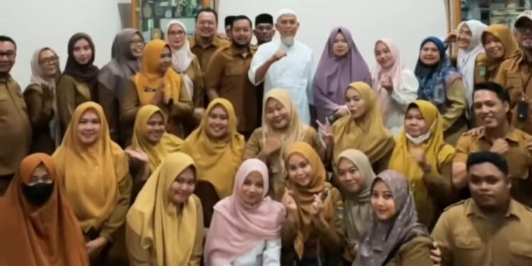 Ribuan Warga dan ASN Padati Kediaman Wali Kota, H Paisal: Serap Aspirasi di Tengah Suasana Idulfitri