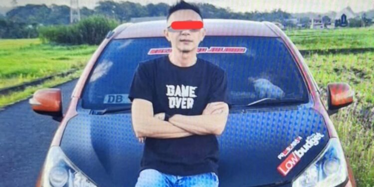 Diduga Oknum Ded as D.R Sebagai LO / Penyuplai Dana Owner PETI Ratatotok Dalam Pembungkaman Publik