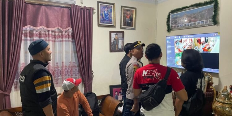 Lansia di Pekanbaru Tewas Tertelungkup di Dapur, Polisi Buru Empat Pelaku Perampokan
