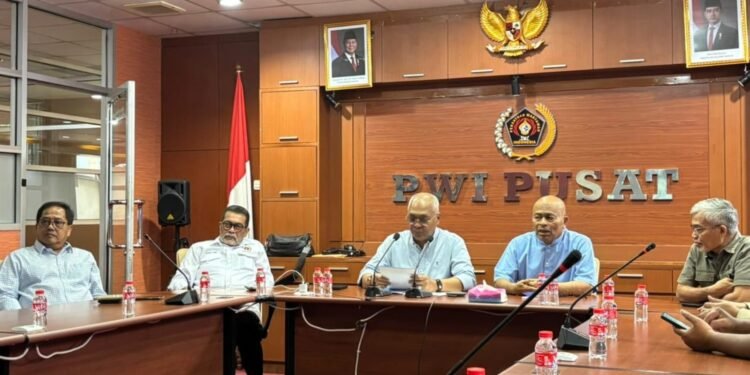susunan PWI pusat - Utusan Rakyat PWI Pusat Tetapkan Susunan Pengurus Baru, Marthen Selamet Susanto Jabat Sekjen