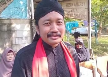 Istana Munajat Padepokan Dakwah Pimpinan Kiai Awang Gelar Sunatan Massal Gratis dan Santunan untuk Dhuafa