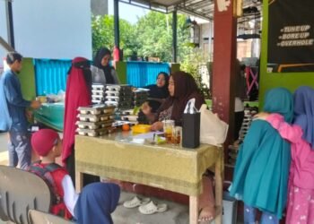 Program Makan Bergizi Gratis di Cileungsi Mulai Kembali Disalurkan