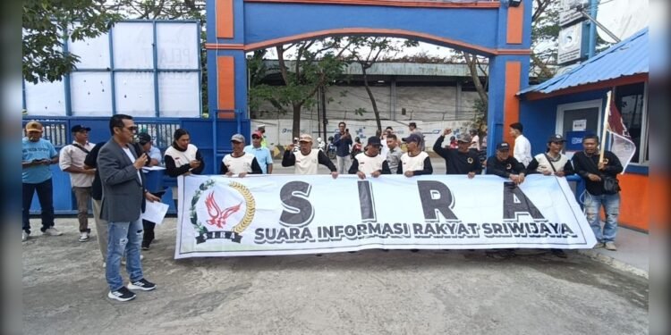 SIRA Geruduk Kantor KSOP Kelas I Palembang