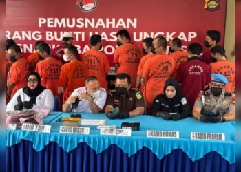 Tegas Berantas Narkoba, Polda Sumsel Musnahkan Barang Bukti Bernilai Hampir Rp8 Miliar
