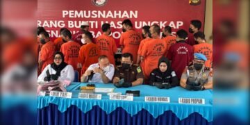 Tegas Berantas Narkoba, Polda Sumsel Musnahkan Barang Bukti Bernilai Hampir Rp8 Miliar