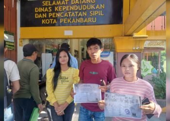 Warga Kecewa, Antrean Perekaman e-KTP di Dukcapil Pekanbaru Sudah Habis Pukul 08.30 WIB