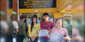 Warga Kecewa, Antrean Perekaman e-KTP di Dukcapil Pekanbaru Sudah Habis Pukul 08.30 WIB