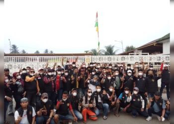 aksi sosial cakar palembang_UtusanRakyat - Utusan Rakyat Aksi Sosial Cakar Sriwijaya Bagikan 3.000 Masker Gratis untuk Pengendara Lintas Jembatan Musi IV