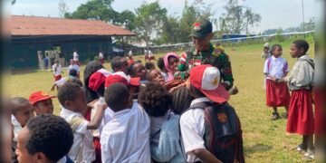 Satgas Pamtas Kewilayahan RI-PNG yonif 645/gty. Pos Napua Laksanakan Giat Tenaga Pendidik