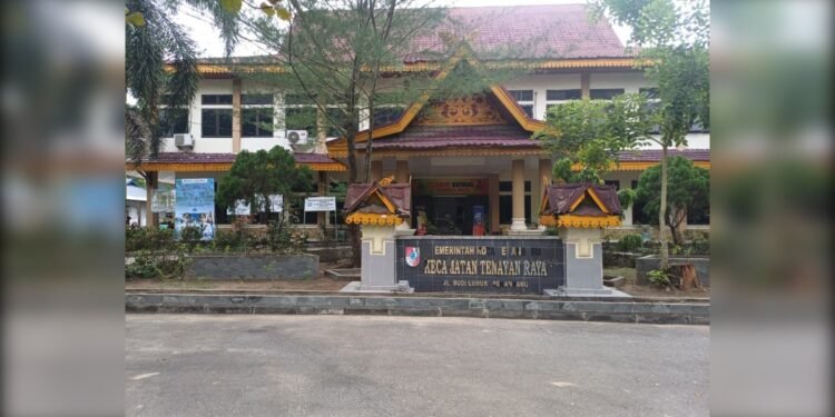 Layanan Publik Terhambat, Administrasi Kependudukan Ratusan Warga Nias di Tenayan Raya Belum Tertib
