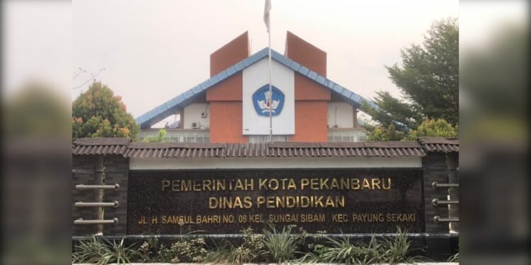 Kualitas Udara Kurang Sehat Pemko Pekanbaru Perpanjang Pembelajaran Jarak Jauh Sehari