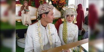 happy wedding_UtusanRakyat - Utusan Rakyat HAPPY WEDDING DENA PRANSISCA DAN RIZKY IBNU MUBAROK