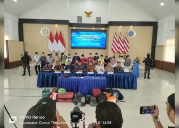 Tim Gabungan TNI AL Dumai Amankan Speed Boat Berisi PMI Nonprosedural dan WN Bangladesh