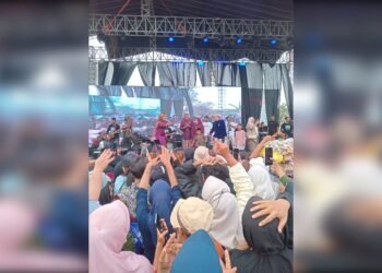 Meriah dan Merakyat, Resepsi Ngunduh Mantu H. Mulyadi Dihadiri 20 Ribu Warga dan Pejabat di Jonggol