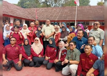 Bupati Bogor Tinjau Program Makan Bergizi Gratis di SDN 03 Cileungsi dan Ziarah ke Situs Bersejarah
