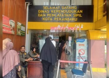 Data Ganda, Warga Pekanbaru Kesulitan Dapatkan Layanan Kesehatan di Faskes