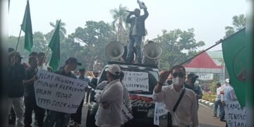 Dugaan Adanya Permintaan Sejumlah Uang di SMA Negeri 1 Palembang, HIMKA Sumsel Geruduk Kantor Gubernur