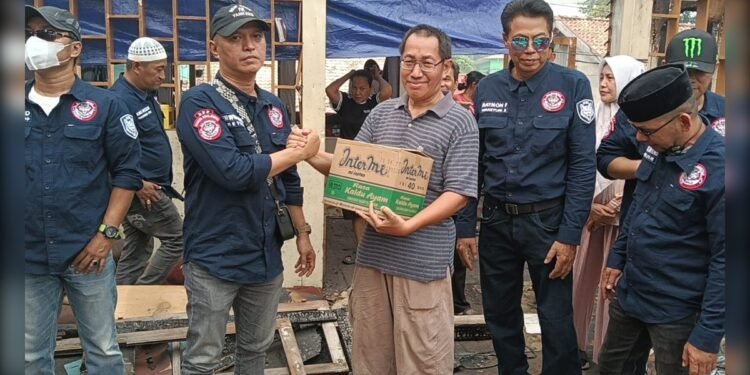 Giat Sosial DPP Solidaritas Serigala Indonesia Terhadap Warga Musibah Kebakaran