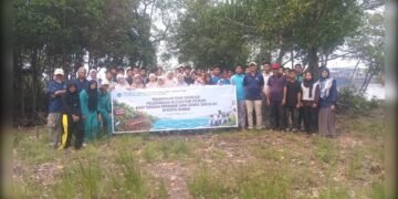 Pembinaan dan Edukasi Pelestarian Ekosistem Pesisir Bagi Tenaga Pendidik dan Pelajar Dikota Dumai
