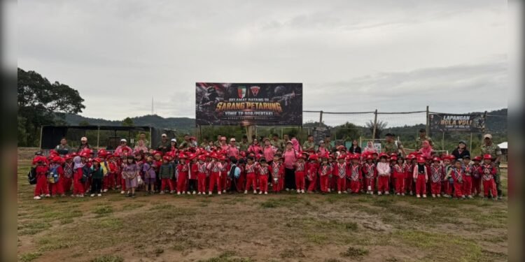 Belajar di Markas TNI, 200 Siswa TK Pembina Sidikalang Ikuti Kunjungan Edukasi dan Outbound di Yonif TP 908/Pertaki